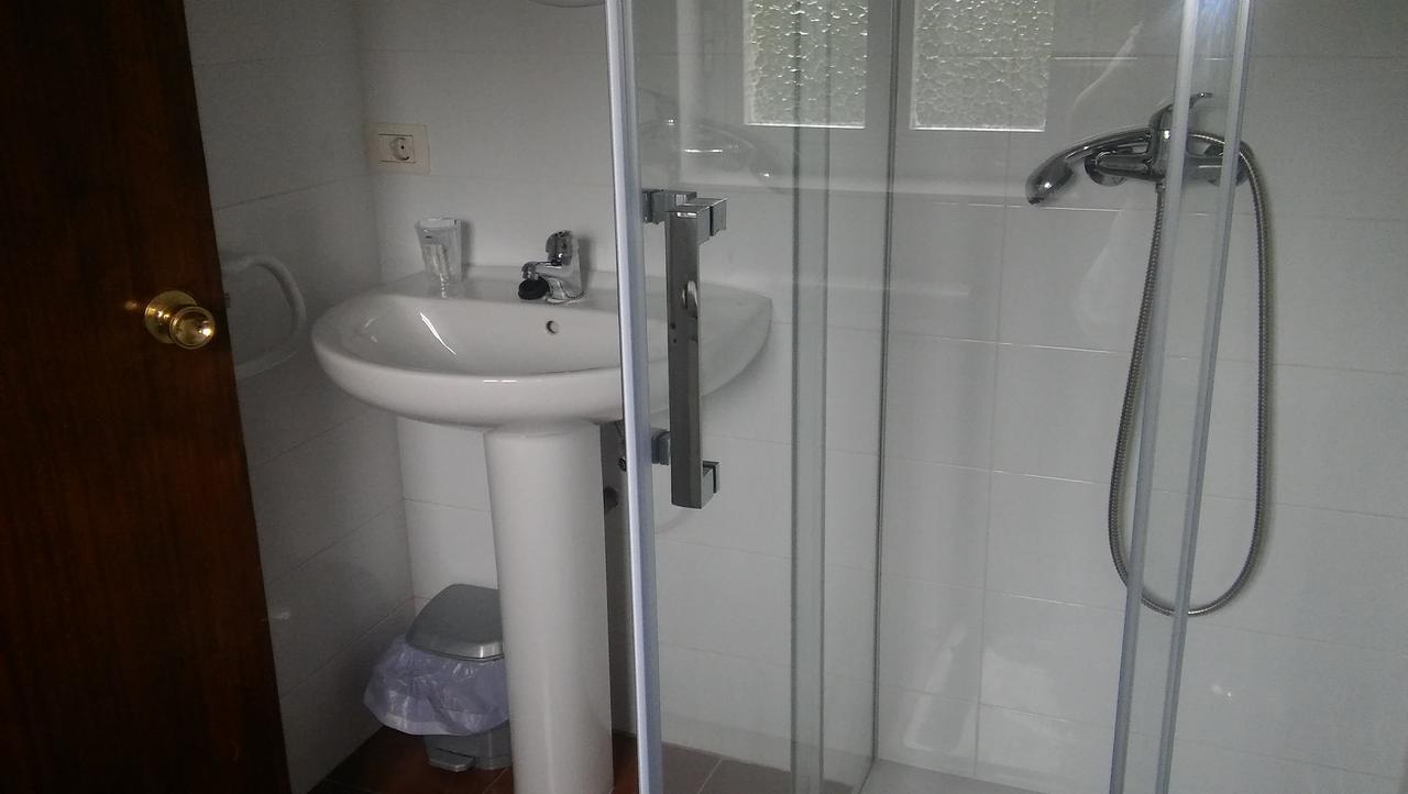 Hostal-Meson Vilasante Триакастела Экстерьер фото
